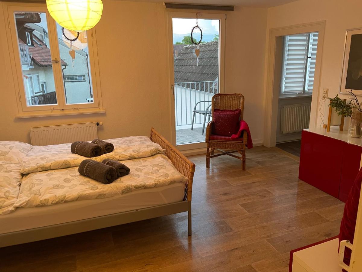Schone, Helle Und Geraumige Innenstadtwohnung Ravensburg Ngoại thất bức ảnh